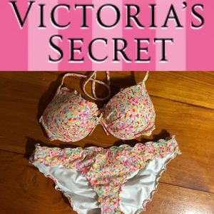 Victoria Secret Swim Suit 34c and medium bottoms